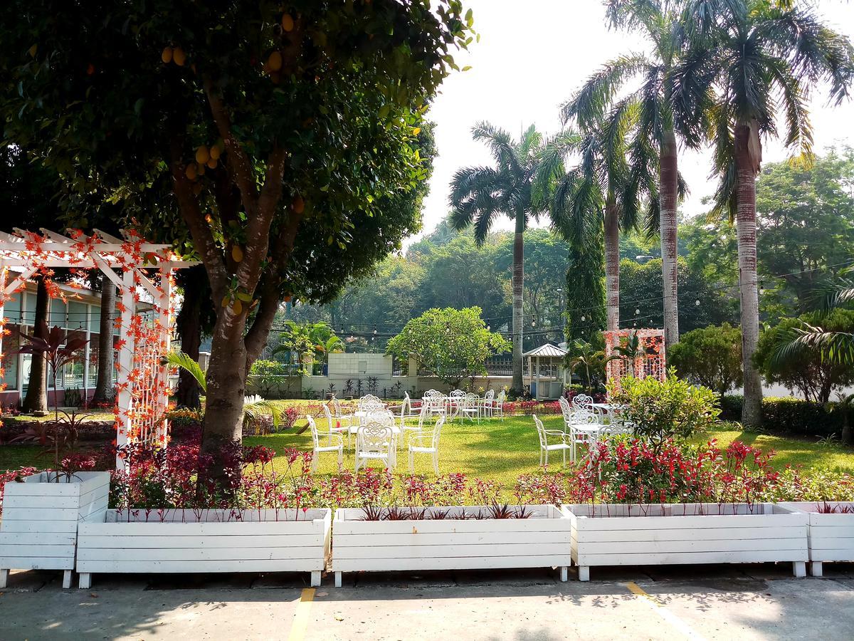 Ruby Garden Hotel Γιανγκόν Εξωτερικό φωτογραφία