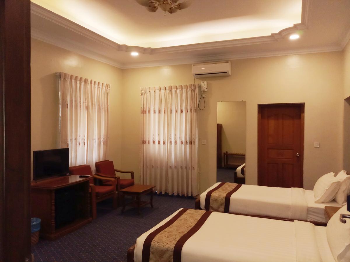 Ruby Garden Hotel Γιανγκόν Εξωτερικό φωτογραφία