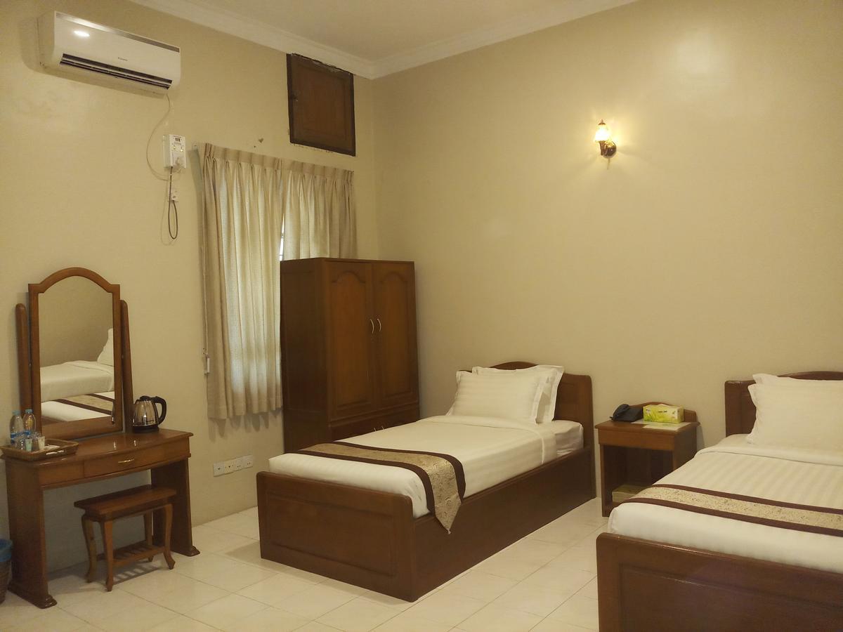Ruby Garden Hotel Γιανγκόν Εξωτερικό φωτογραφία